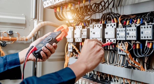 Best Circuit Breaker Repair  in Vinings, GA